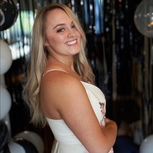 Meet your Posher, Bailey